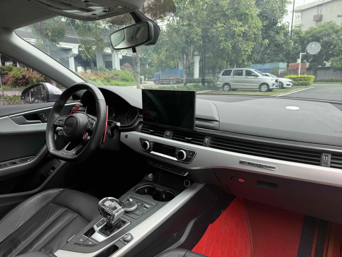 奧迪 奧迪A5  2017款 Sportback 40 TFSI 時(shí)尚型圖片