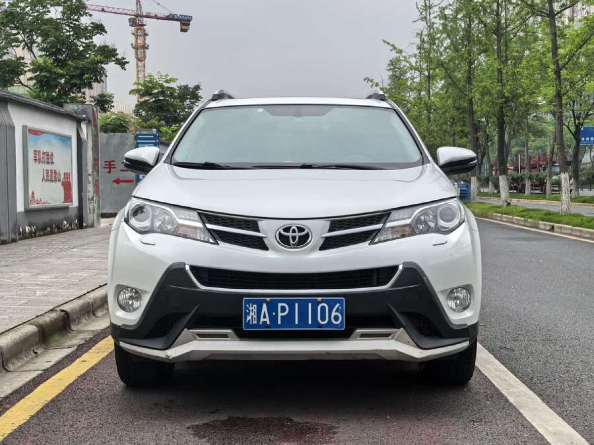 豐田 RAV4榮放  2015款 2.5L 自動(dòng)四驅(qū)精英版圖片