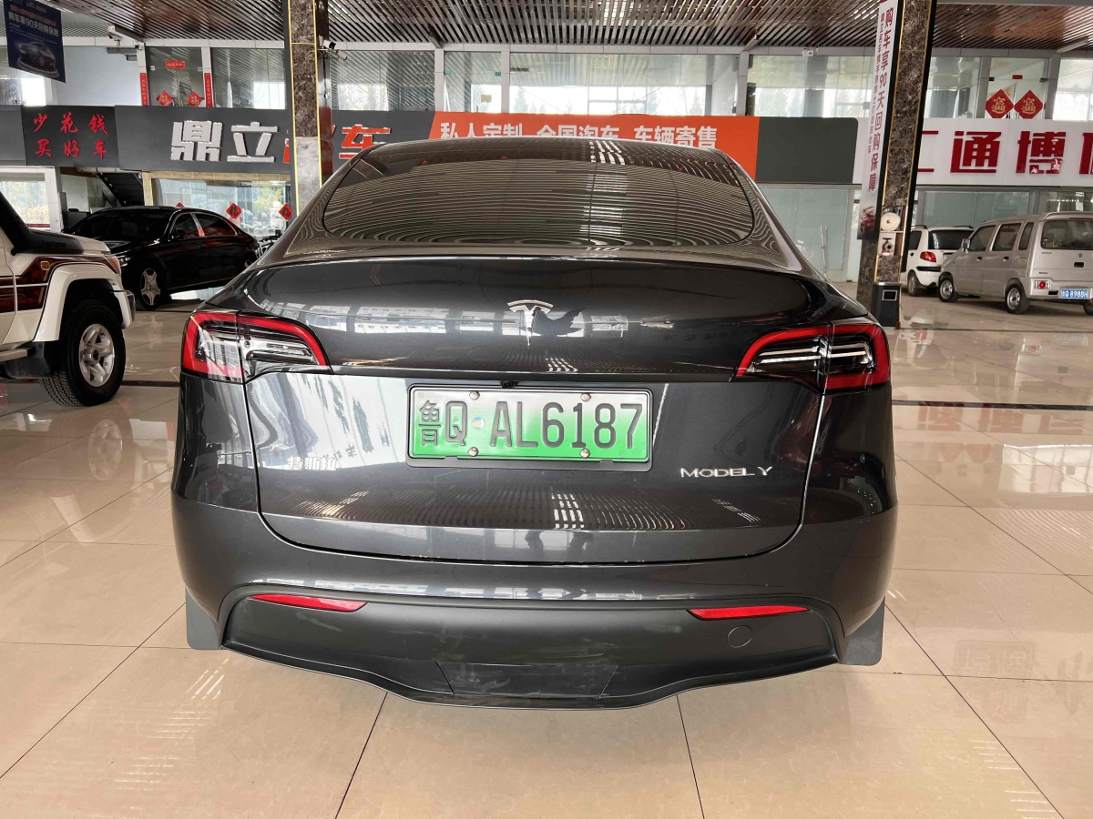 特斯拉 Model 3  2020款 改款 長(zhǎng)續(xù)航后輪驅(qū)動(dòng)版圖片