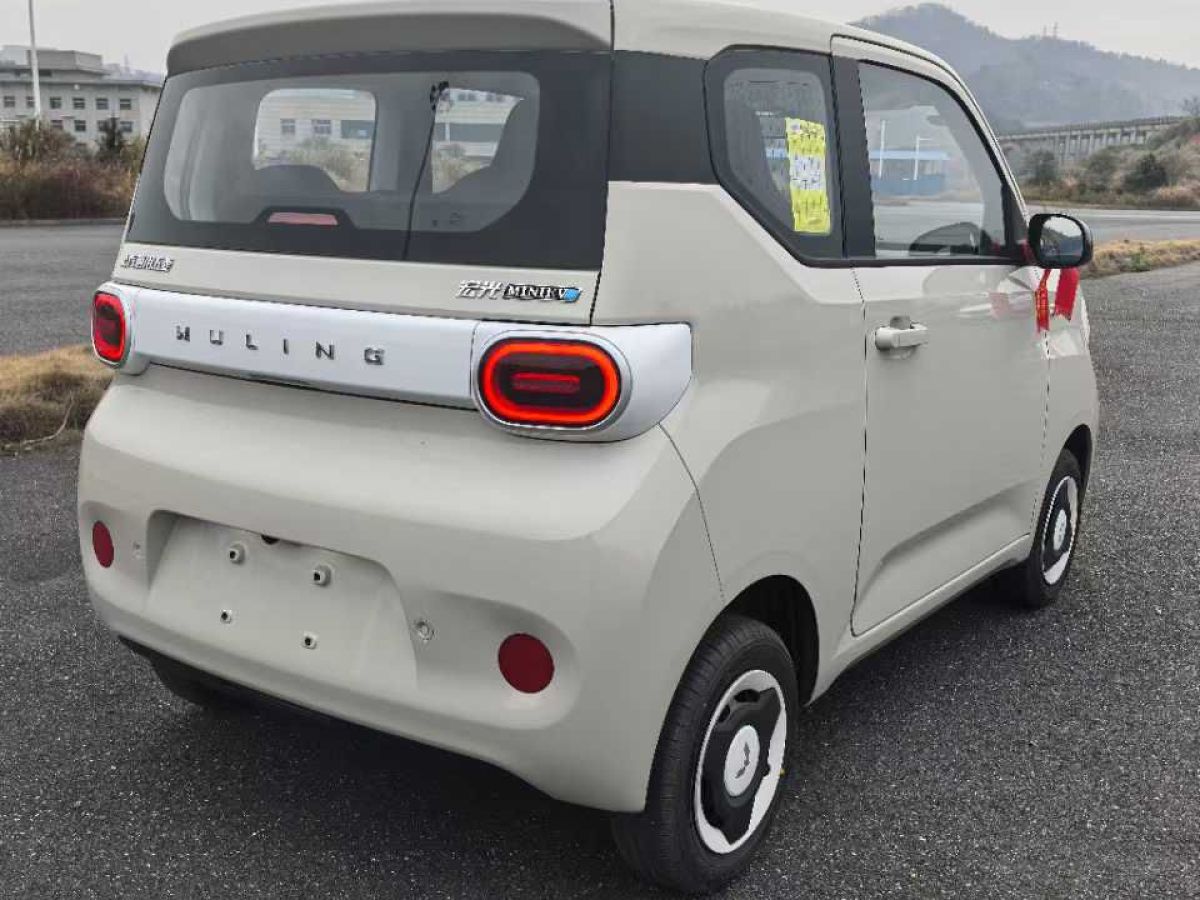 MINI MINI  2025款 1.5T COOPER 經(jīng)典派 五門版圖片