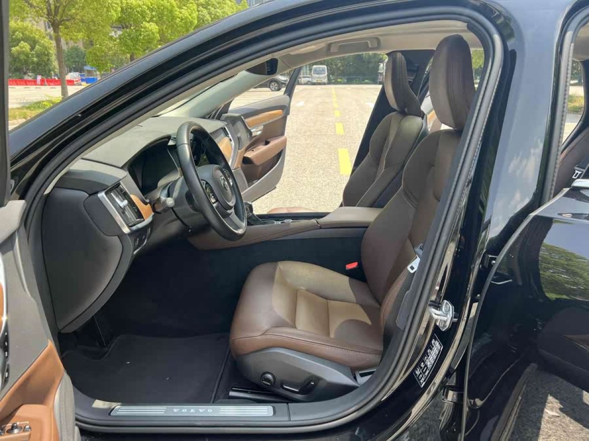 沃爾沃 S90  2020款 改款 T5 智逸豪華版圖片