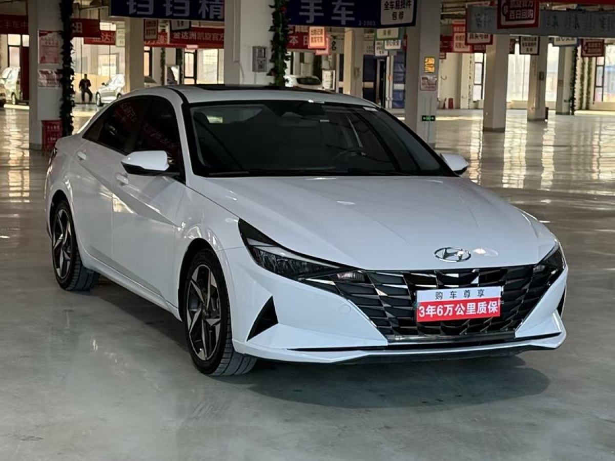 現(xiàn)代 伊蘭特  2022款 1.5L CVT LUX尊貴版圖片