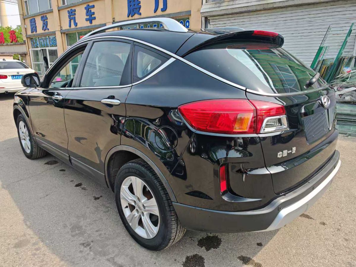 奔騰 B90  2015款 1.8T 自動尊貴型圖片