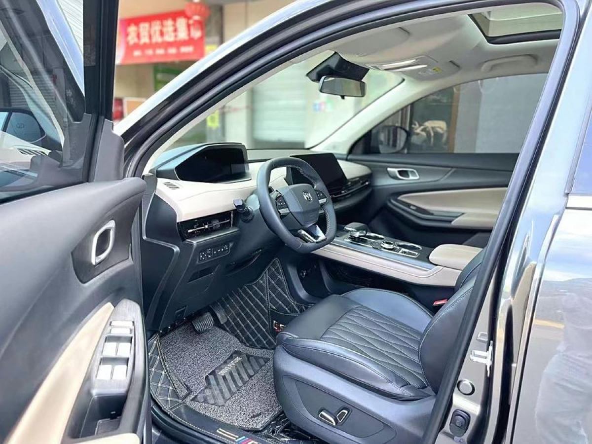 長(zhǎng)安 CS55 PLUS  2022款 藍(lán)鯨版 1.5T DCT尊貴型圖片