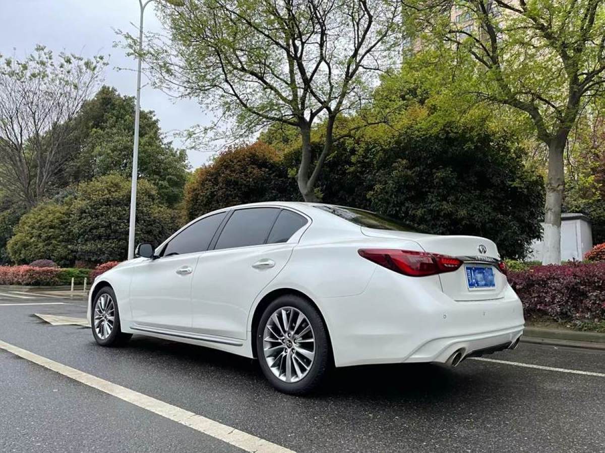 英菲尼迪 Q50L  2018款  2.0T 舒適版 國VI圖片