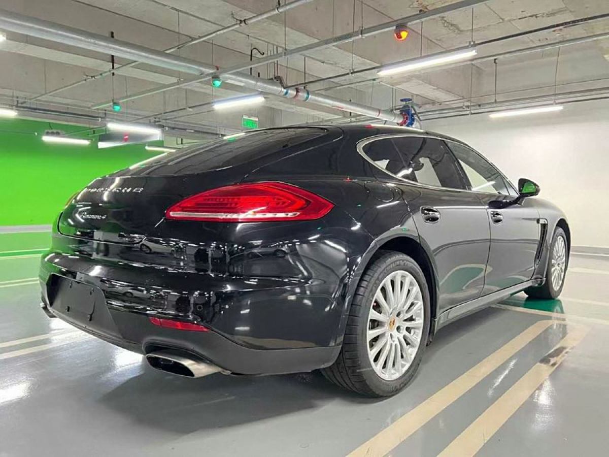 2014年6月保時捷 Panamera  2014款 Panamera 4 3.0T