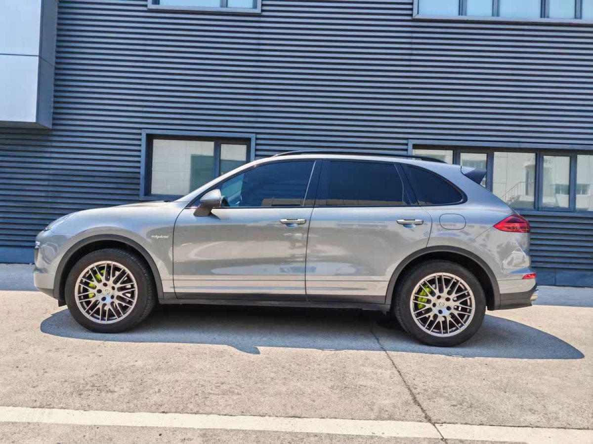 保時(shí)捷 Cayenne新能源  2015款 Cayenne S E-Hybrid 3.0T圖片