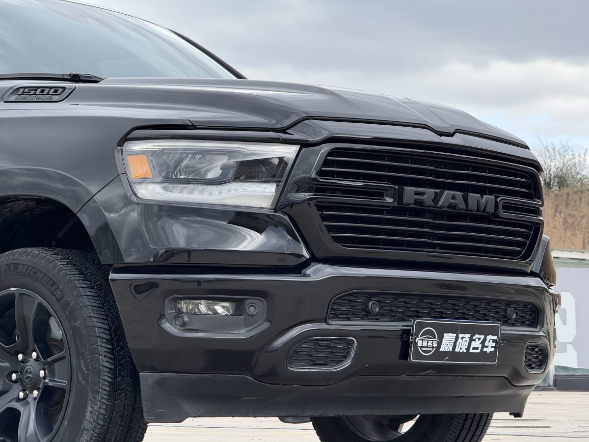 道奇 Ram  2011款 1500 Laramie圖片