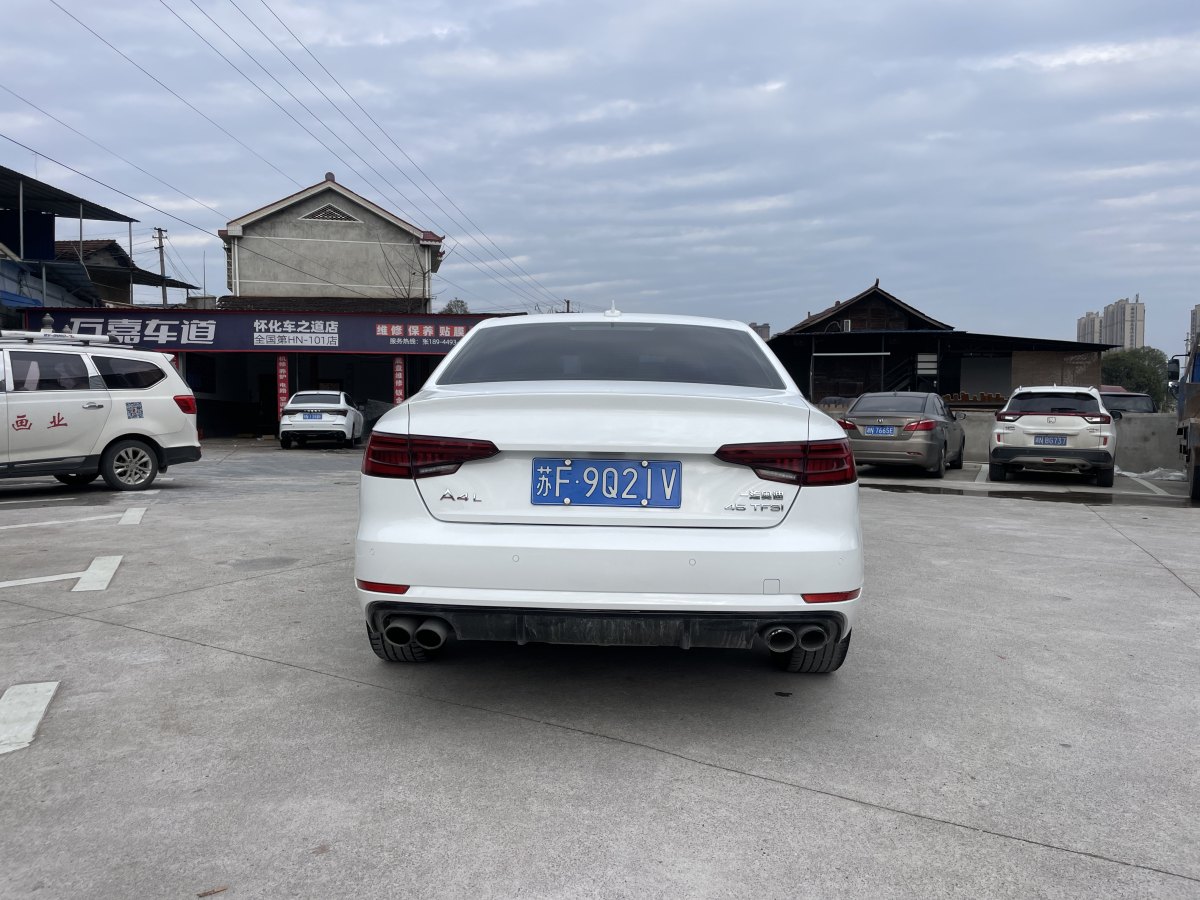 奧迪 奧迪A4L  2018款 30周年年型 30 TFSI 進取型圖片