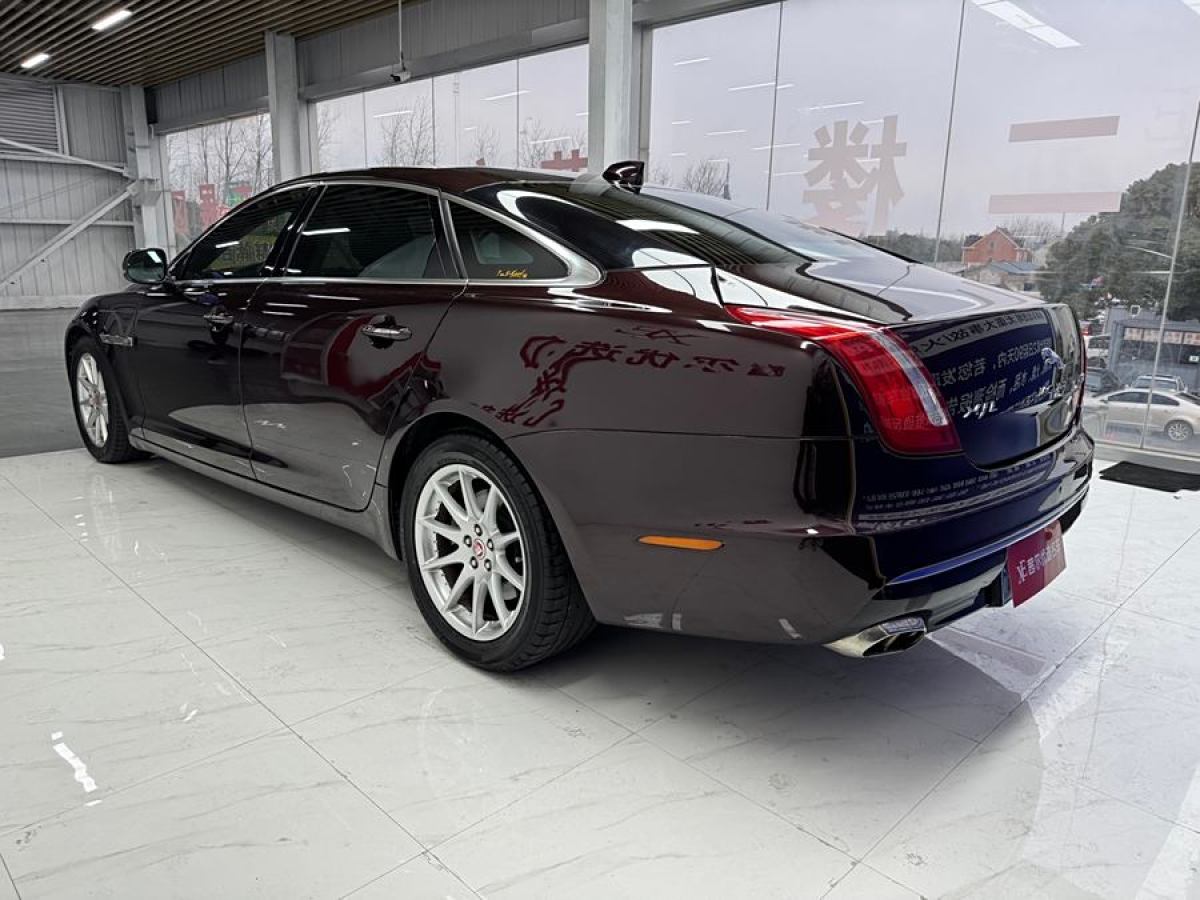 捷豹 XJ  2016款 XJL 3.0 SC 兩驅(qū)典雅商務(wù)版圖片