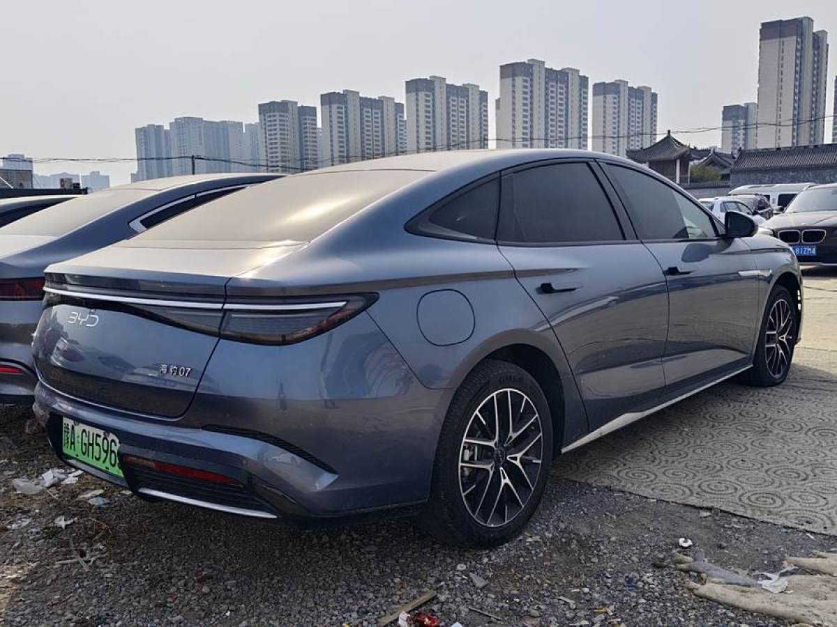 比亞迪 海豹07 DM-i  2025款 DM-i 1.5L 125km 精英型圖片