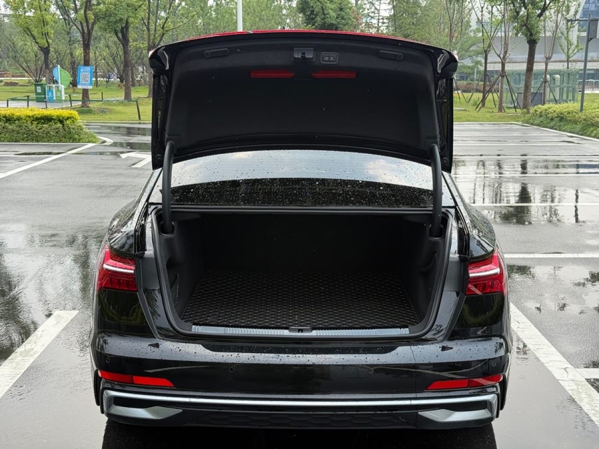 奧迪 奧迪A6L  2025款 45 TFSI quattro 臻選動(dòng)感型圖片
