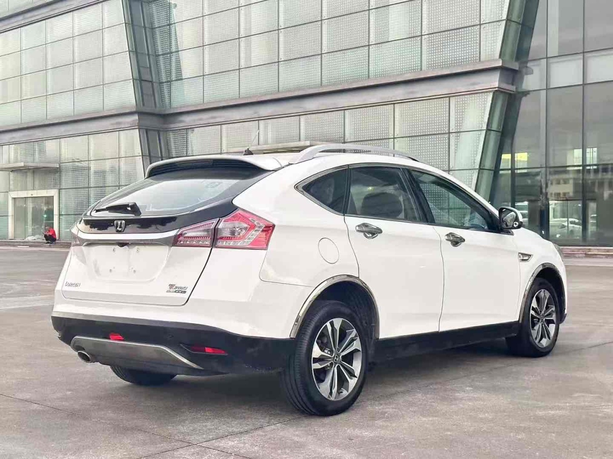 納智捷 優(yōu)6 SUV  2016款 1.8T 魅力升級型圖片