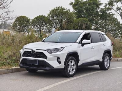 2022年11月 豐田 RAV4榮放 2.0L CVT兩驅(qū)都市版圖片