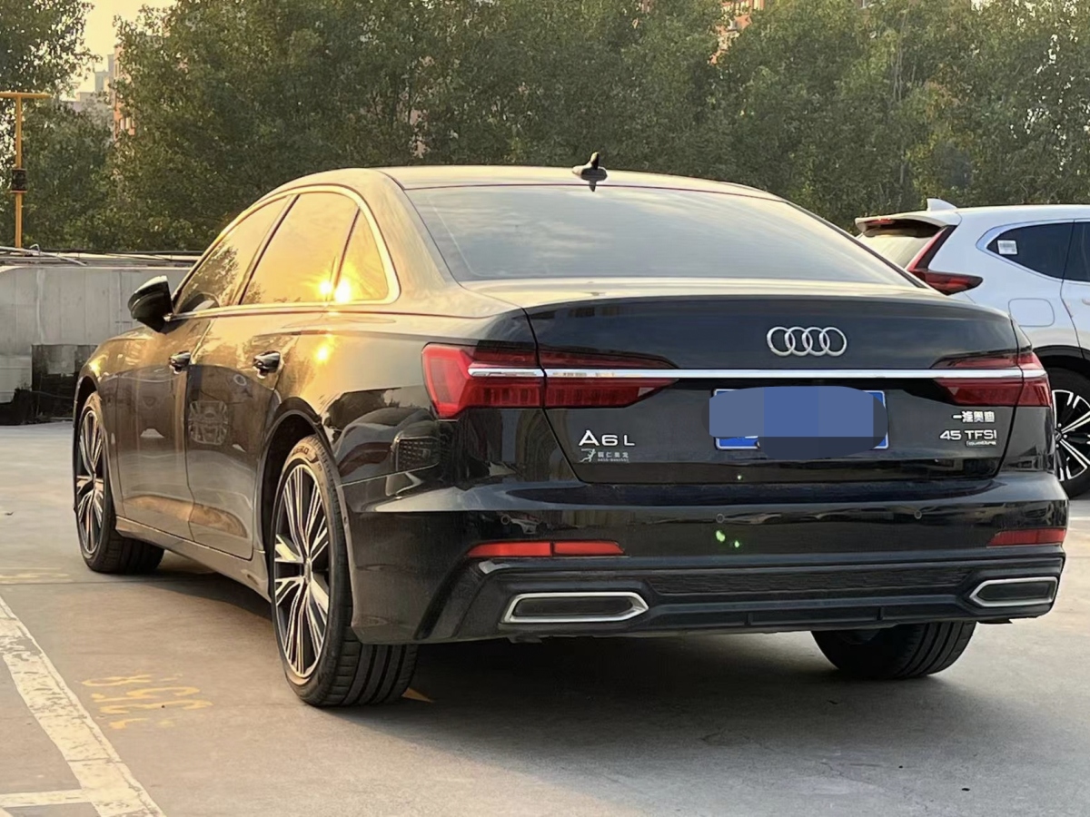 奧迪 奧迪A6L  2021款 45 TFSI quattro 臻選動感型圖片