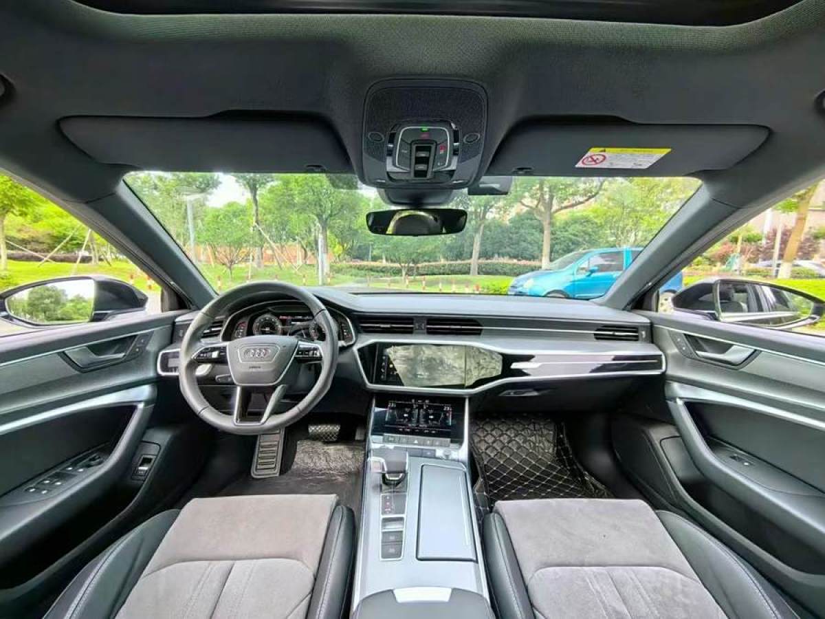 奧迪 奧迪A6L  2021款 45 TFSI 臻選動(dòng)感型圖片