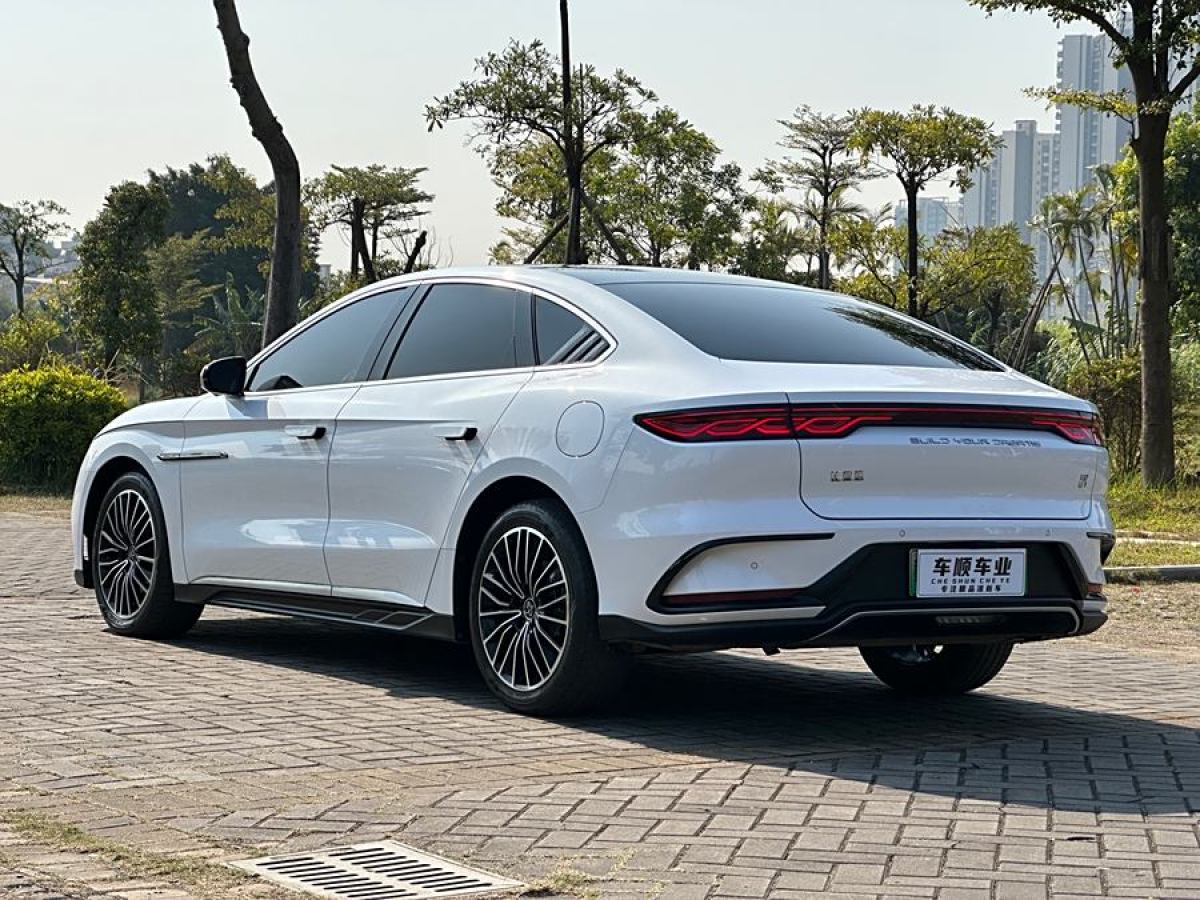 比亞迪 漢  2022款 DM-i 121KM 領(lǐng)航型圖片