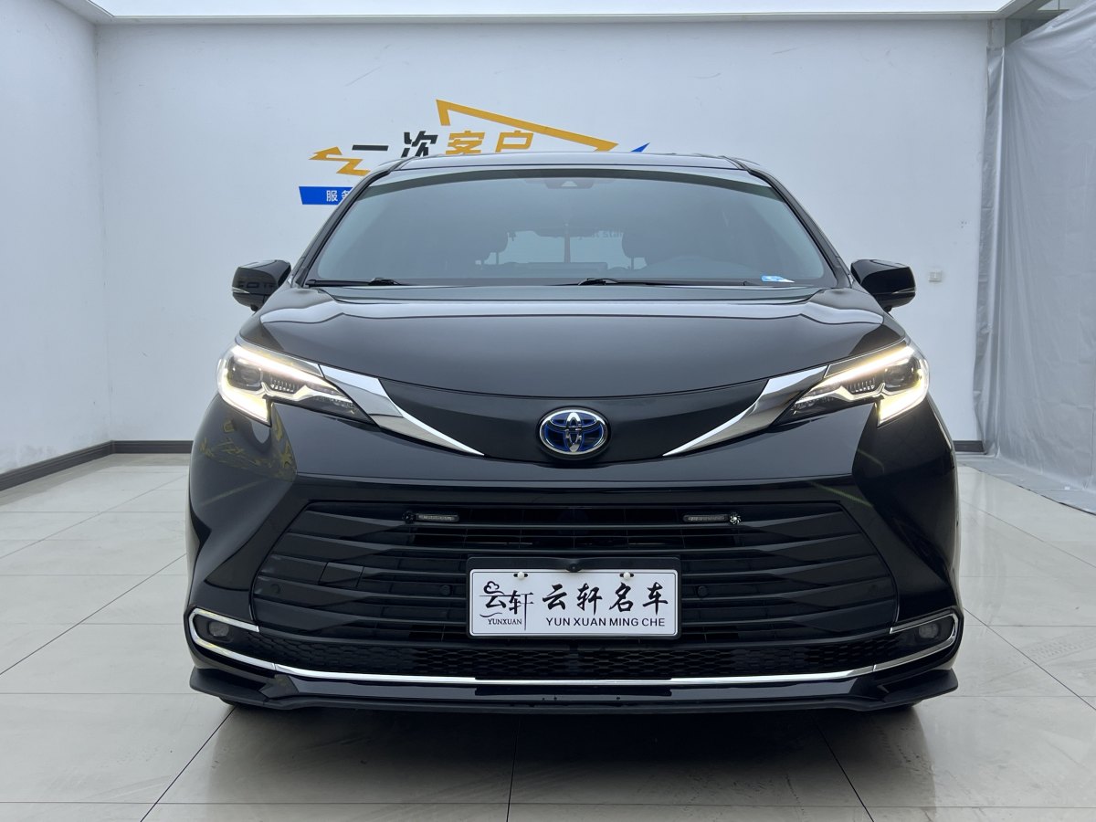 豐田 賽那SIENNA  2023款 2.5L混動 舒適版圖片