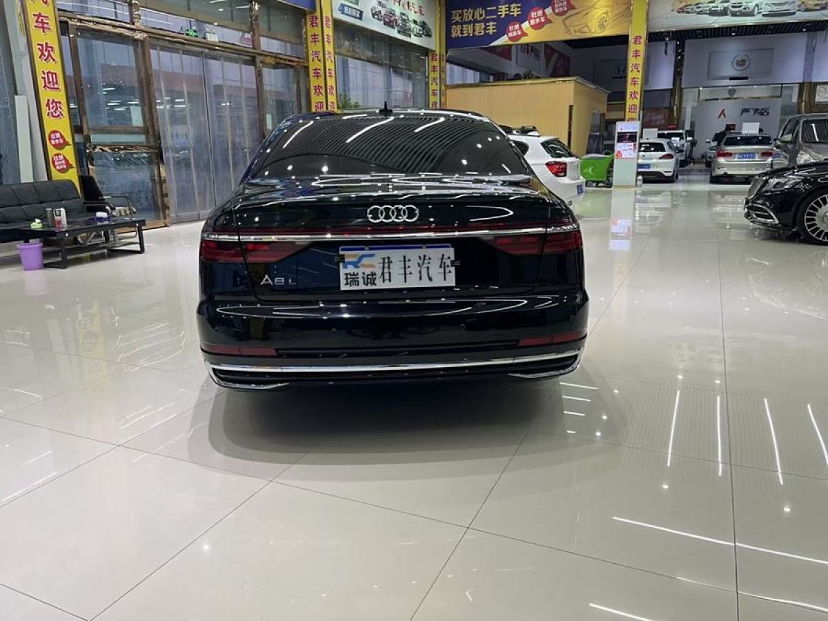 奧迪 奧迪A8  2023款 A8L 45 TFSI quattro 豪華型圖片