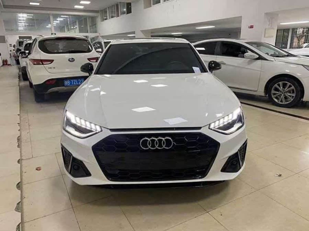 奧迪 奧迪A4L  2023款 40 TFSI 時(shí)尚動(dòng)感型圖片