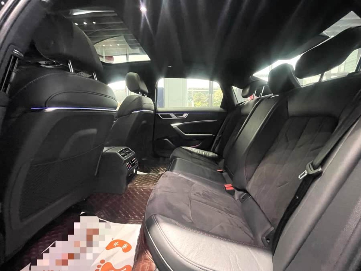 奧迪 奧迪A6L  2023款 改款 45 TFSI quattro 臻選動感型圖片
