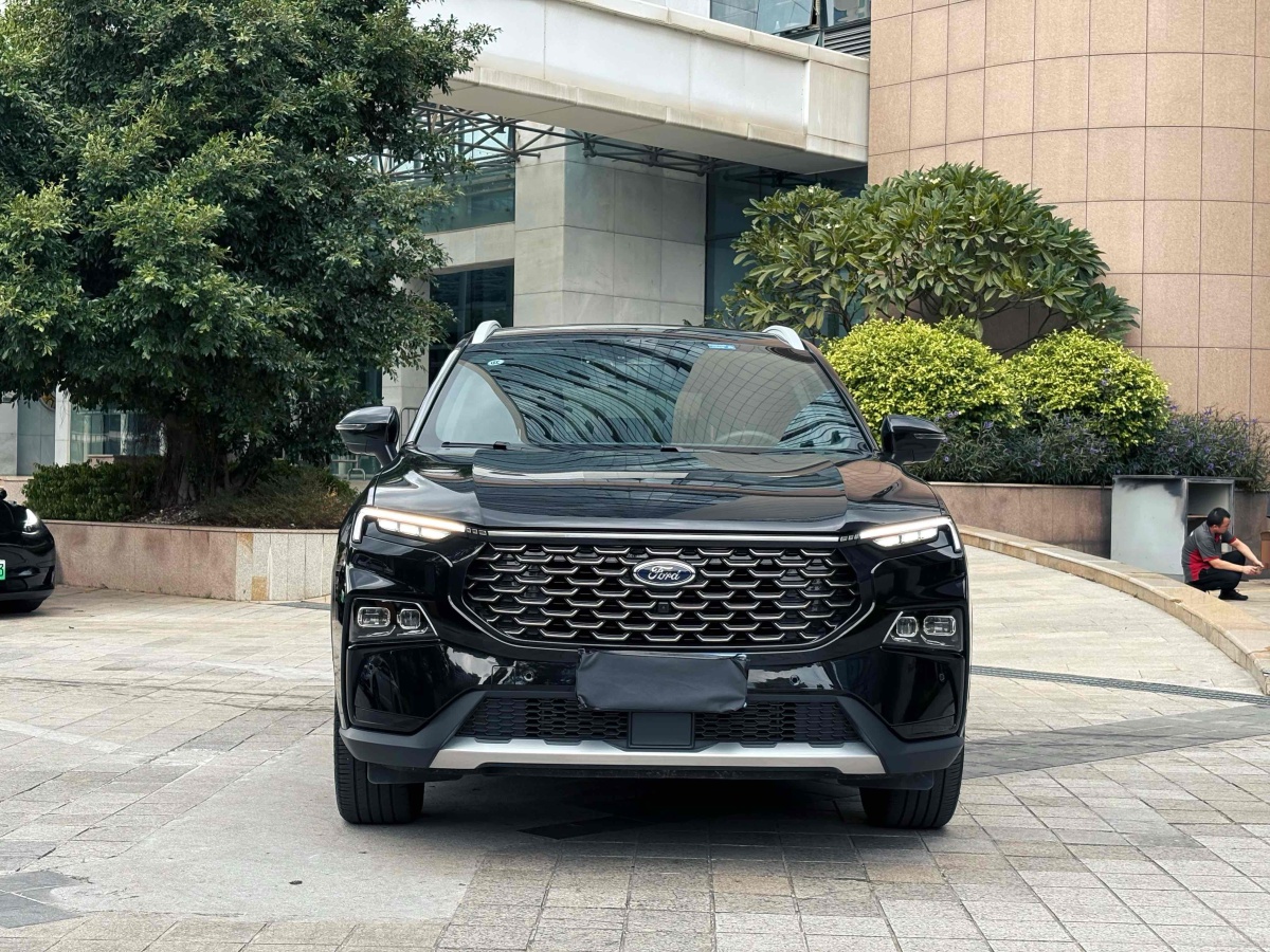 2024年4月福特 領(lǐng)睿  2023款 EcoBoost 170 尊領(lǐng)型PLUS