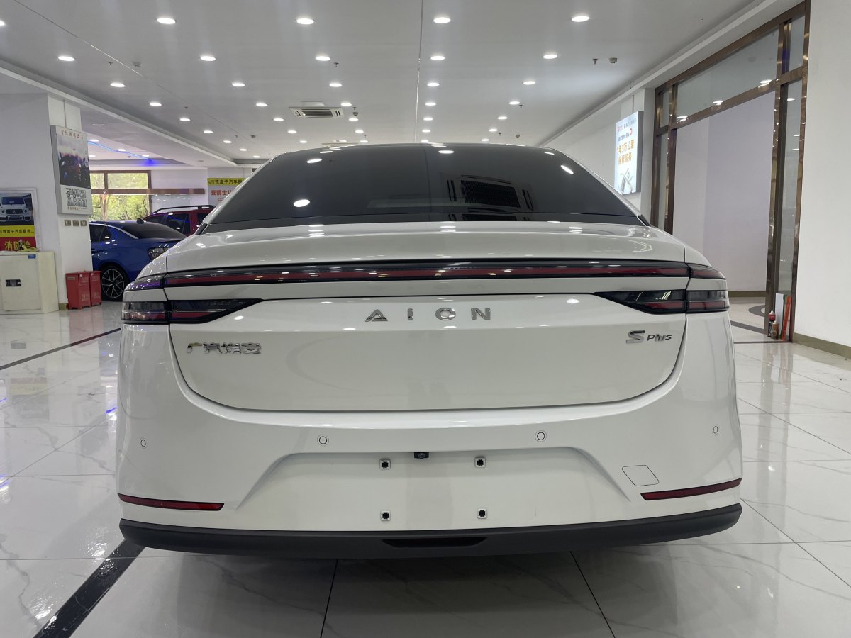 埃安 AION S Plus  2022款 Plus 80 智駕版圖片