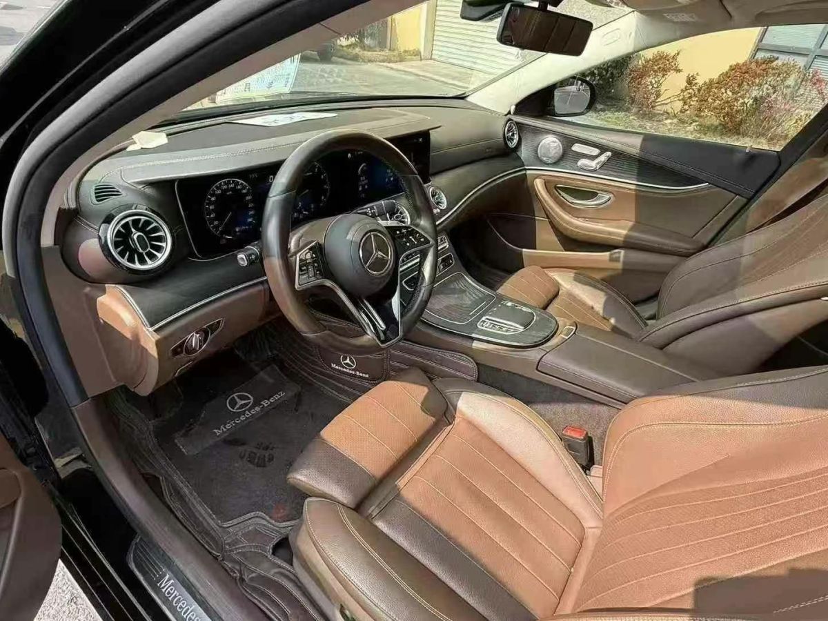 奔馳 奔馳E級  2022款 E 300 L 豪華型圖片