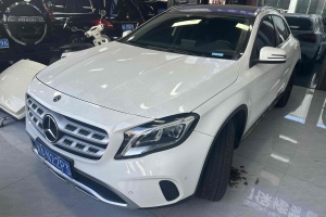 奔馳GLA 奔馳 GLA 200 時(shí)尚型