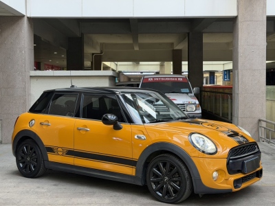 MINI MINI  2015款 2.0T COOPER S 五門版圖片