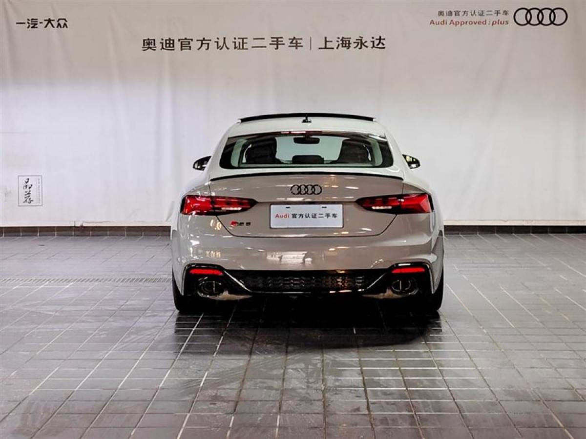 奧迪 奧迪RS 5  2021款 RS5 Coupe 黑曜版圖片