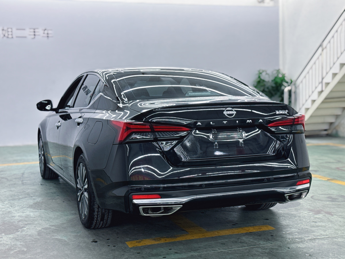 日產(chǎn) 天籟  2022款 2.0L XE 純享版圖片