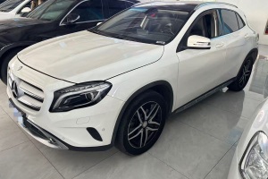 奔馳GLA 奔馳 GLA 220 4MATIC 時尚型