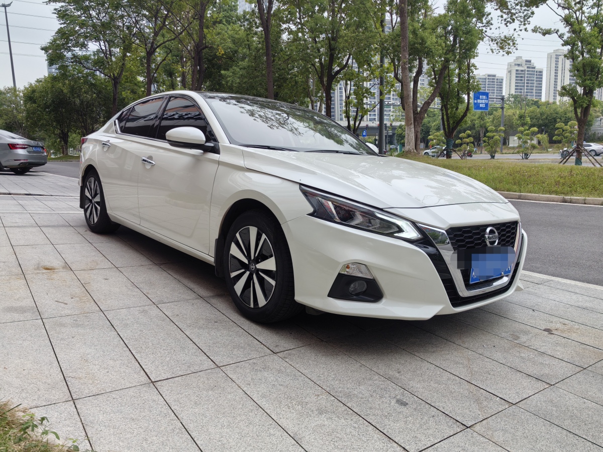 日產(chǎn) 天籟  2020款 改款 2.0L XL 舒適版圖片