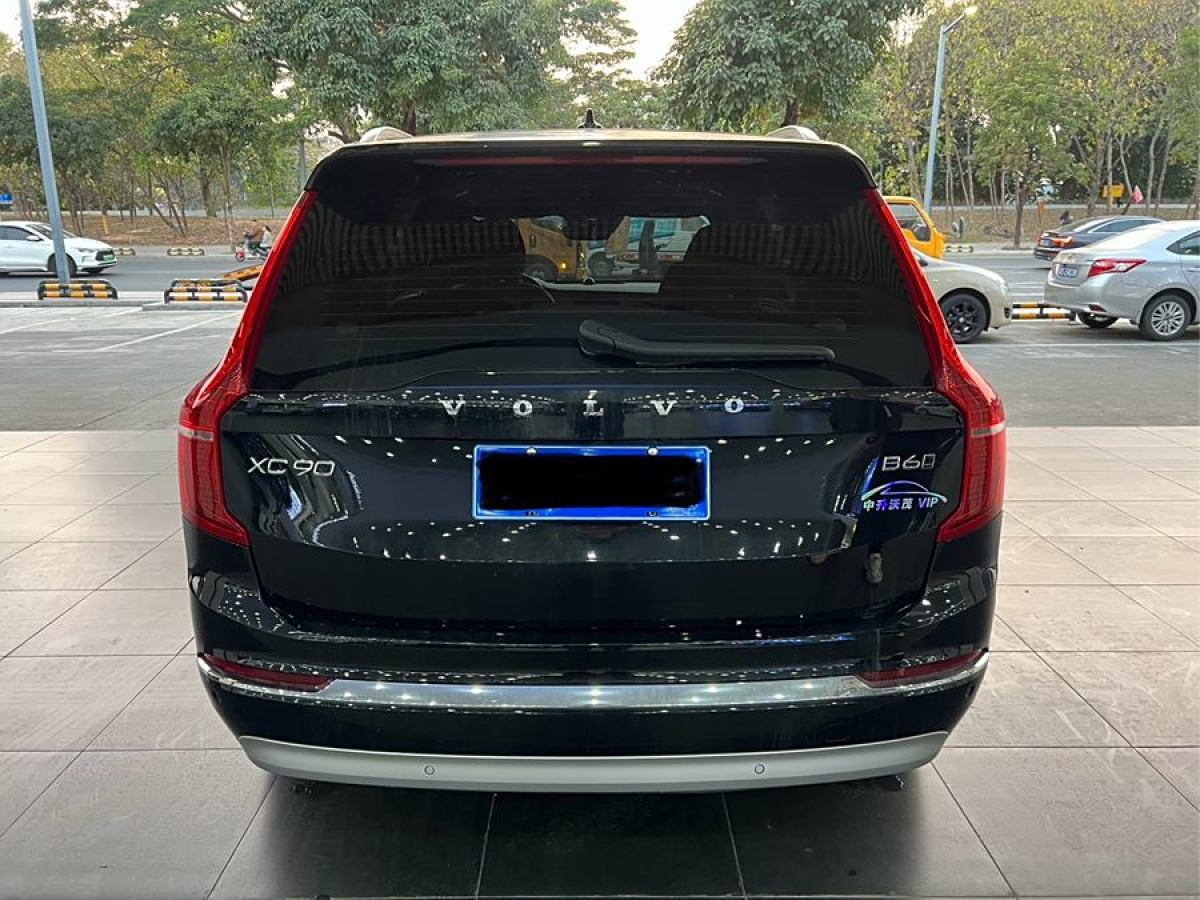 沃爾沃 XC90  2022款 B6 智雅豪華版 7座圖片