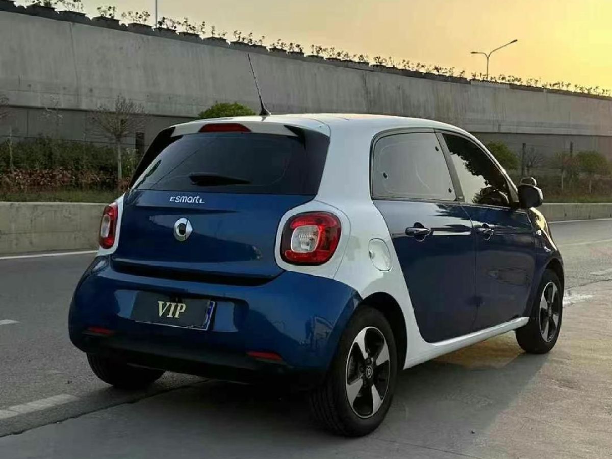smart forfour 圖片