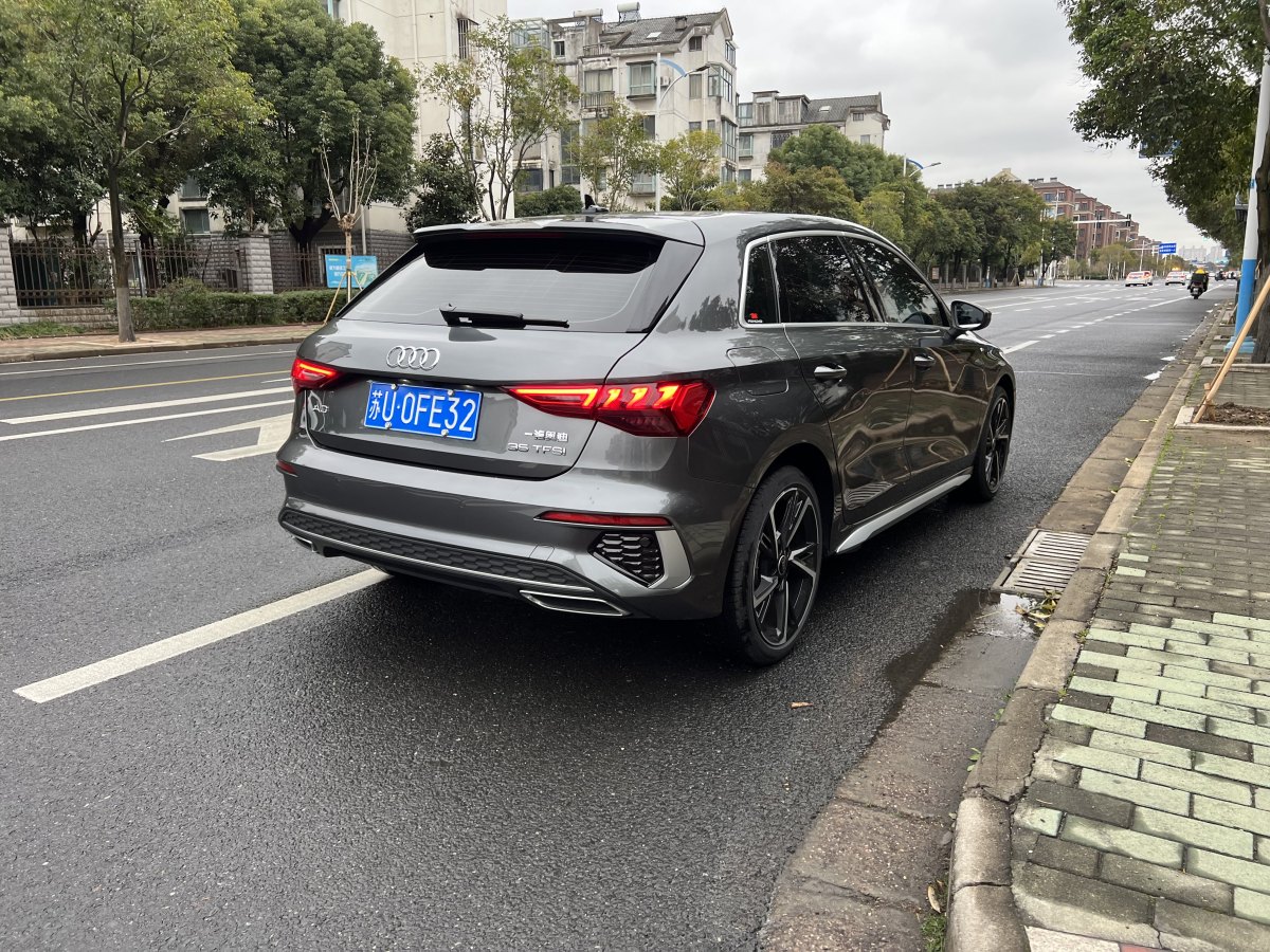 奧迪 奧迪A3  2024款 Sportback 35 TFSI 時尚運(yùn)動型圖片