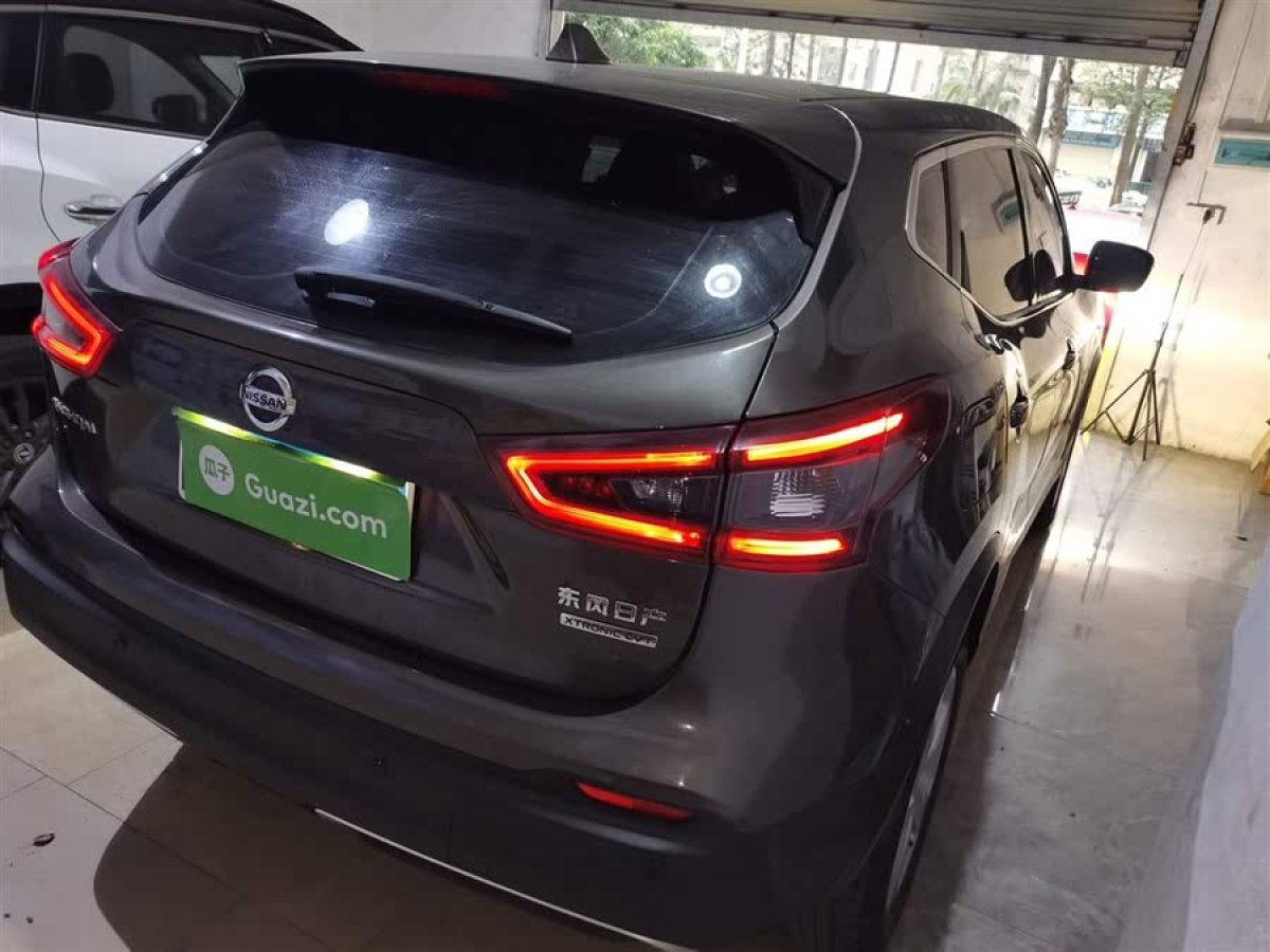 日產(chǎn) 逍客  2019款  2.0L CVT智享版圖片