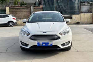 ?？怂?福特 三廂 1.6L 手動舒適型智行版