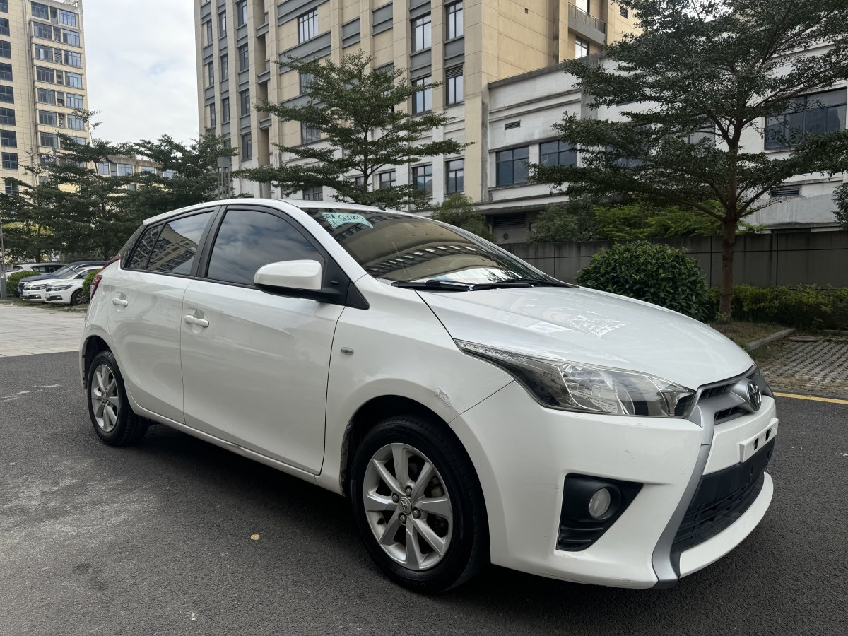 豐田 YARiS L 致炫  2015款 1.5G 自動(dòng)炫動(dòng)天窗特別版圖片