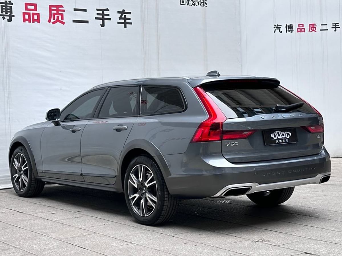 2019年11月沃爾沃 V90  2020款 Cross Country T5 AWD 智遠(yuǎn)版