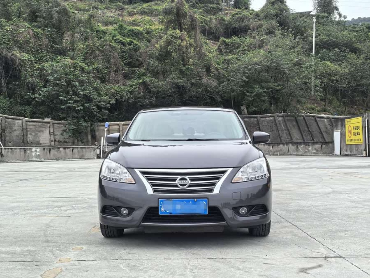 日產(chǎn) 軒逸  2012款 1.6XL CVT豪華版圖片