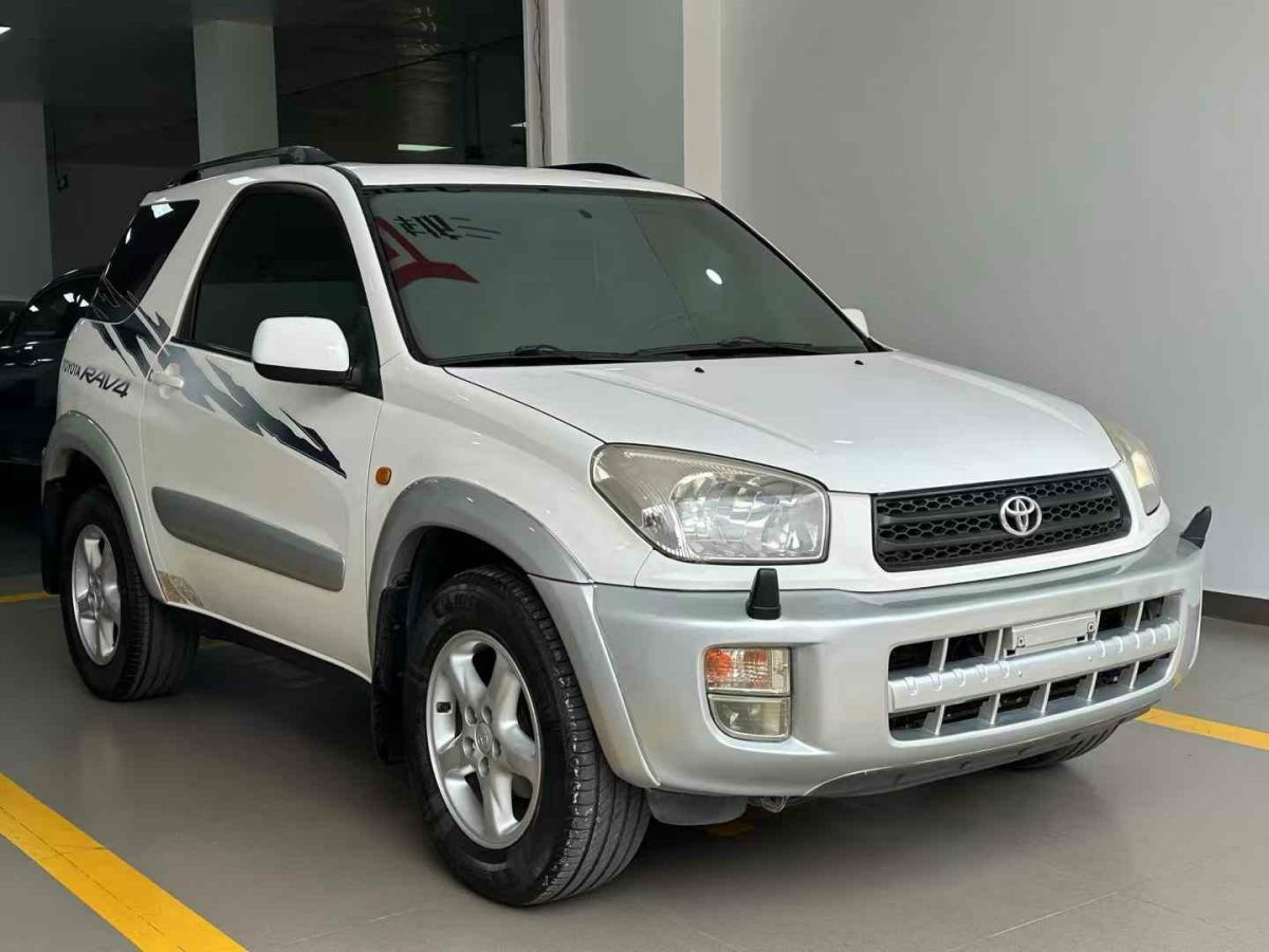 2003年1月豐田 RAV4  2003款 2.0L 自動