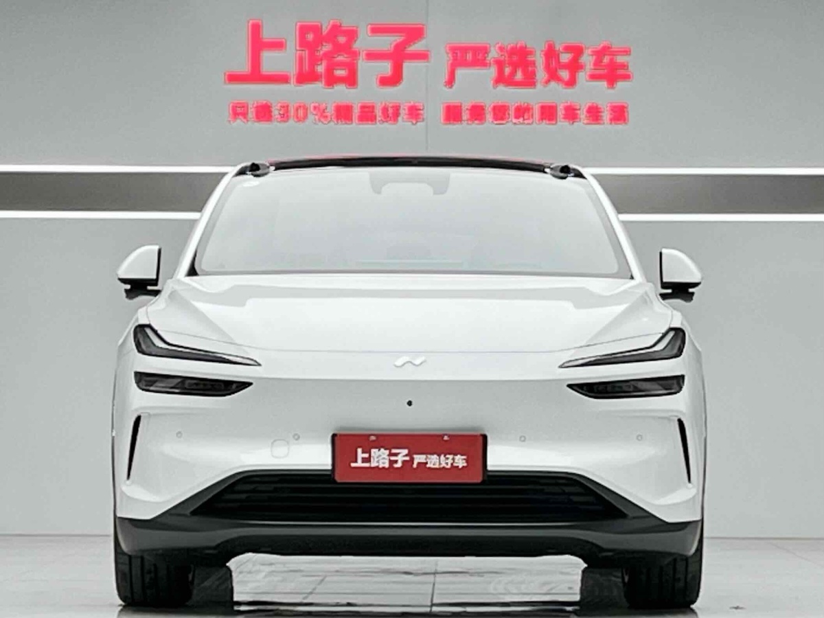 蔚來(lái) 樂(lè)道L60  2024款 60kwh 后驅(qū)版圖片