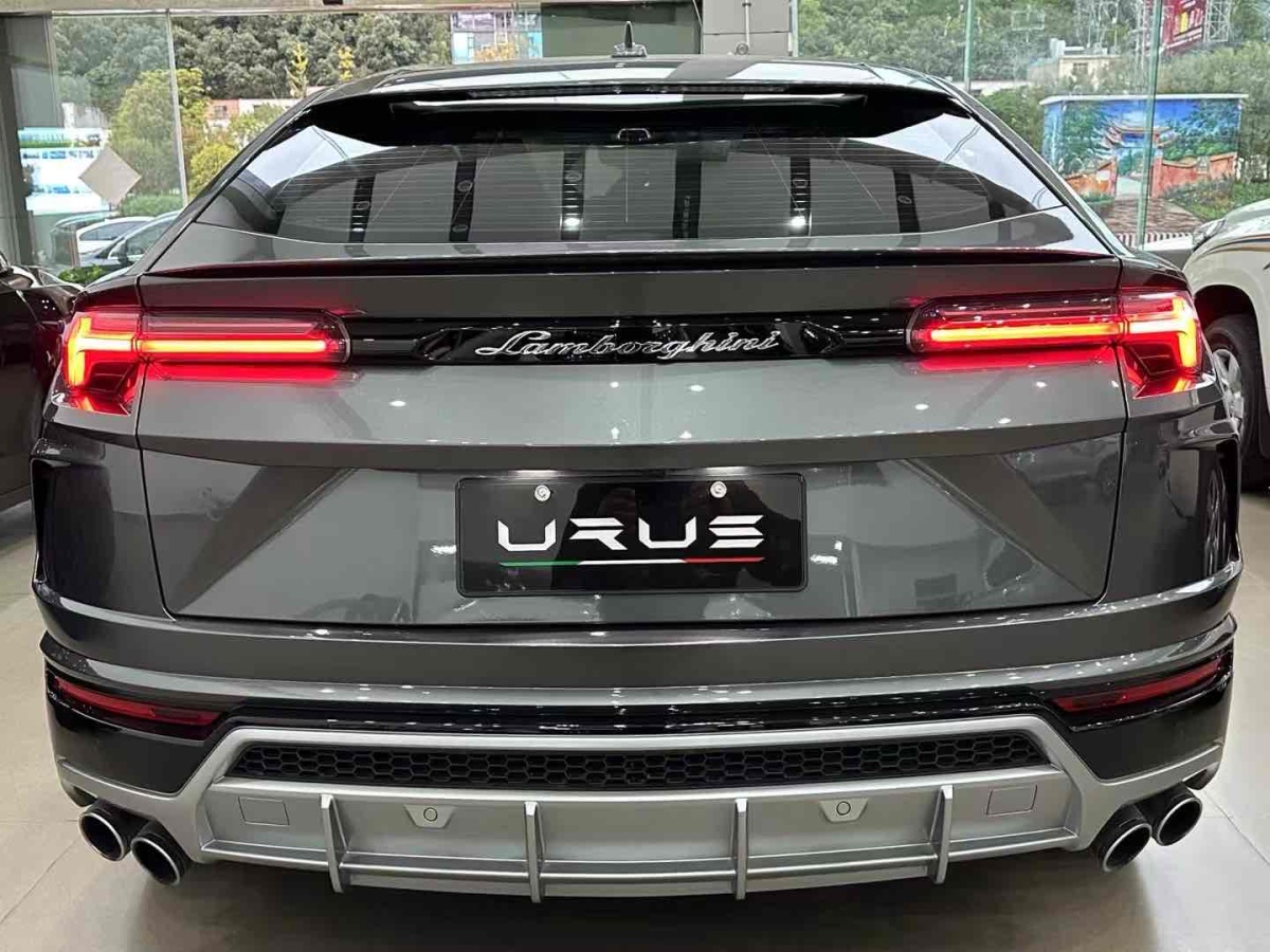 蘭博基尼 Urus  2018款 4.0T V8圖片