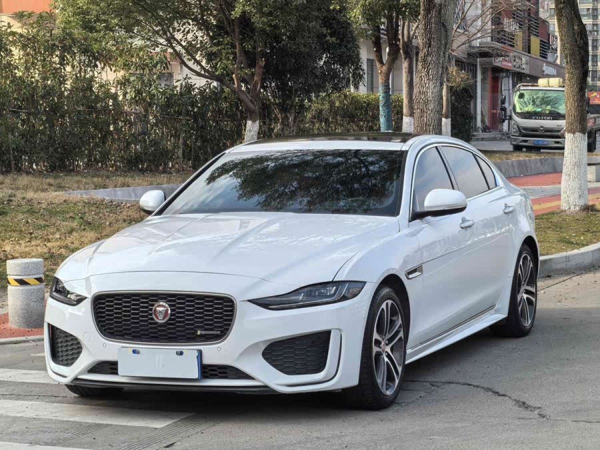 捷豹 XEL  2021款 2.0T 250PS S進(jìn)取優(yōu)雅版圖片