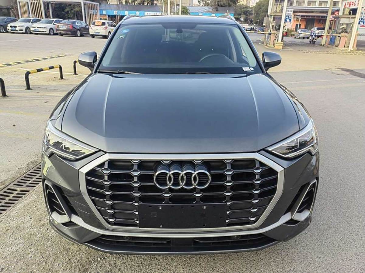 奧迪 奧迪Q3  2019款  35 TFSI 進取動感型圖片