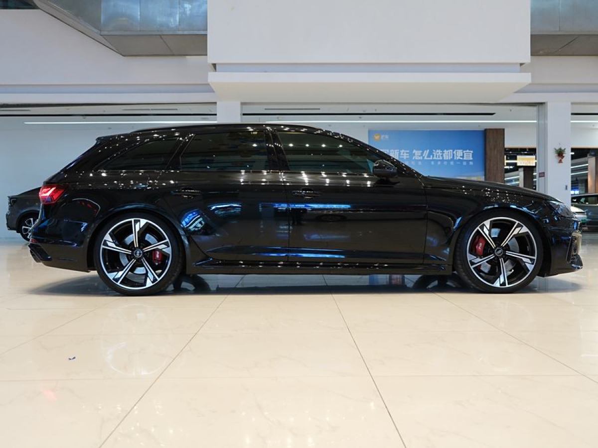 奧迪 奧迪RS 4  2023款 RS4 Avant 黑曜版圖片