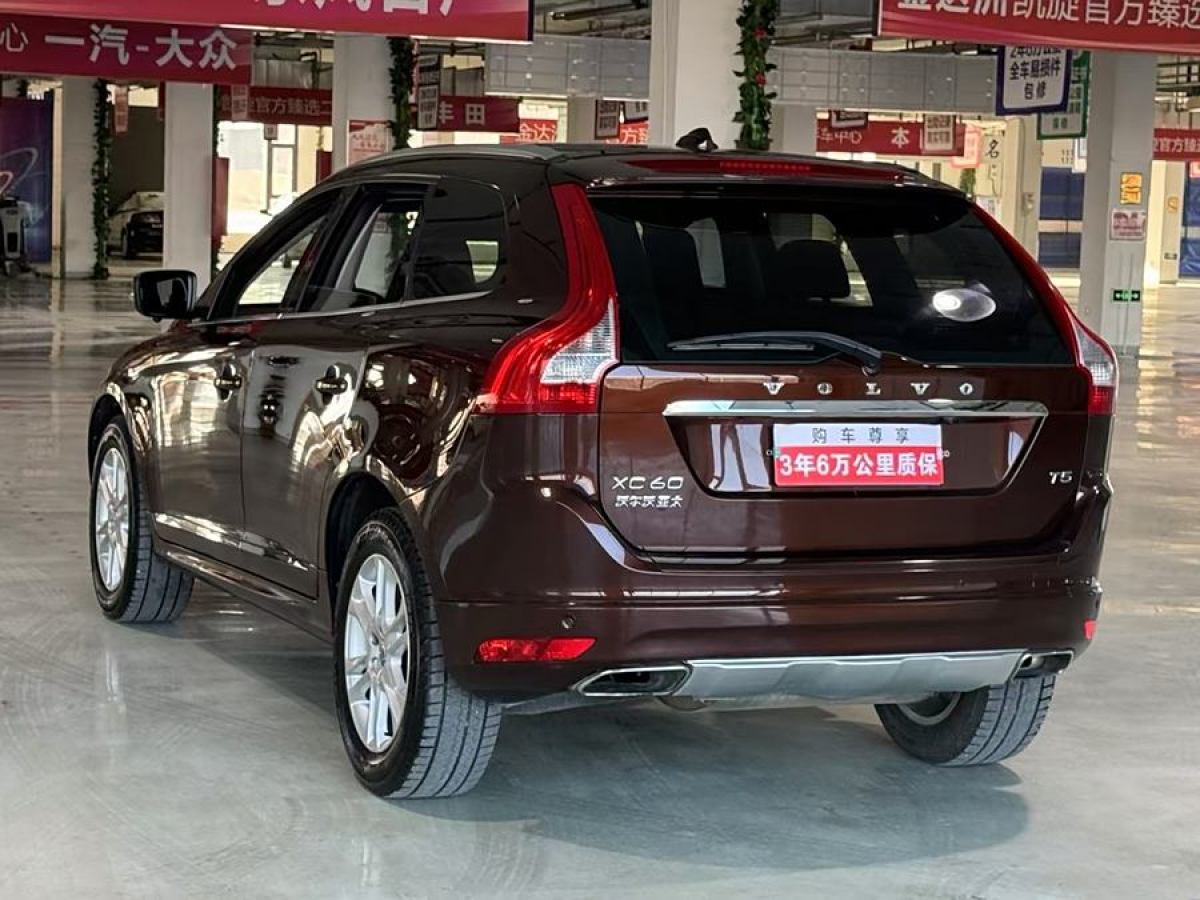 沃爾沃 XC60  2016款 T5 智進(jìn)版圖片