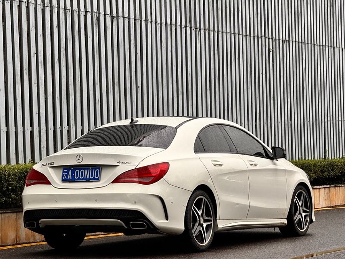 2014年9月奔馳 奔馳CLA級(jí)  2014款 CLA 260 4MATIC